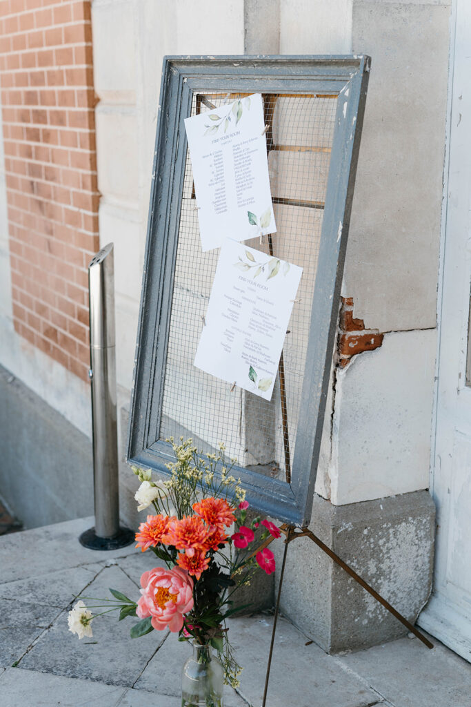 Welcoming sign wedding