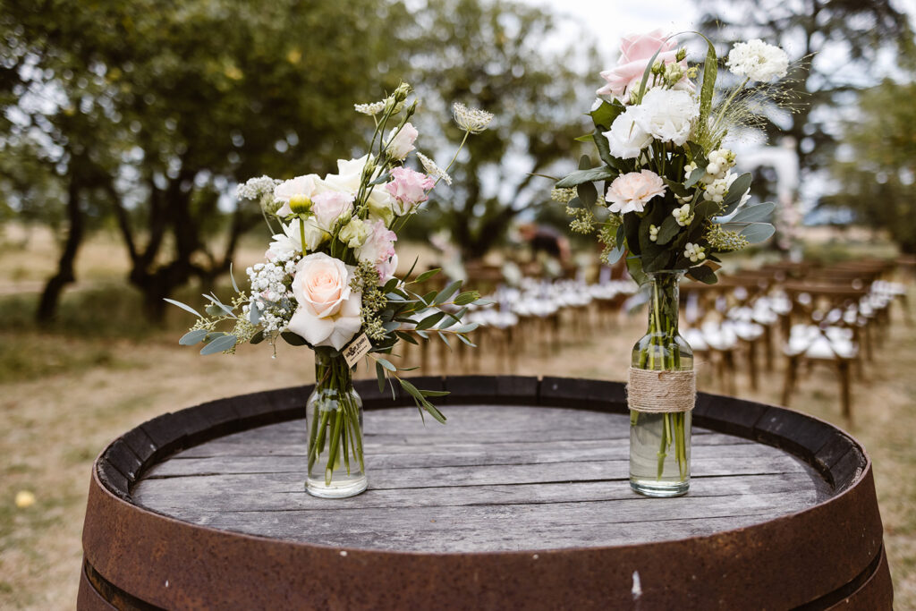 Wijnton met bloemen | Trouwen in Frankrijk